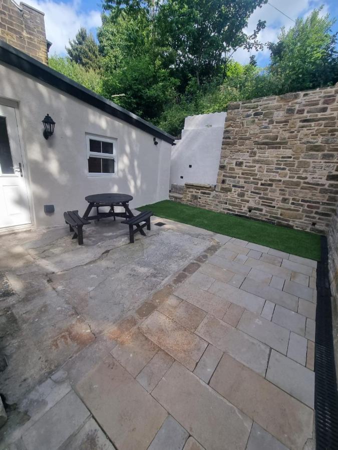 6 Dbl Bed, Central Huddersfield House Inc Parking Dış mekan fotoğraf